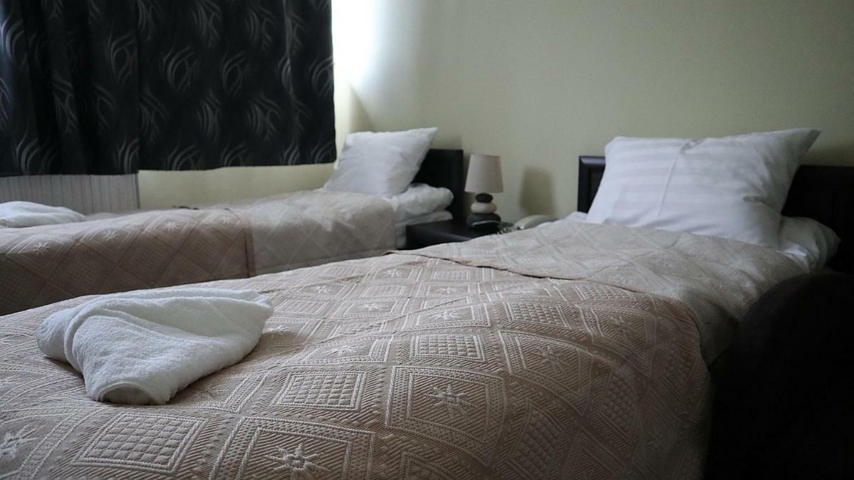 Szlovak Panzio Hotel เบเกซซาบา ภายนอก รูปภาพ
